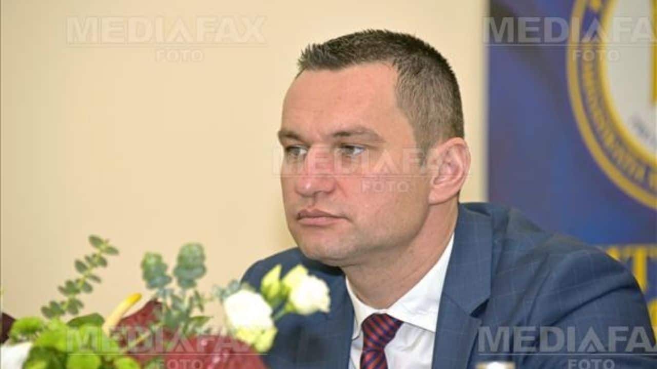 Directorul sectorului operativ din penitenciare, Răzvan COȚOFANĂ, s-a pensionat